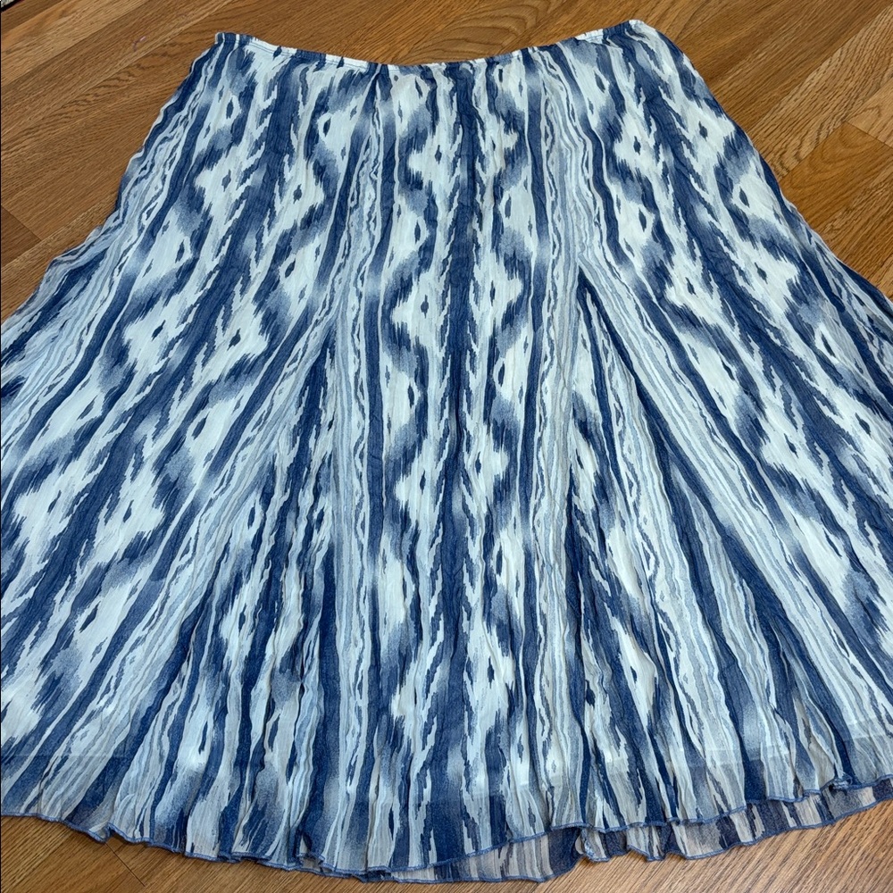 Ruby Rd. Petite Blue And White Patterned Maxi Ski… - image 8